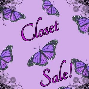 Closet on Sale❣️